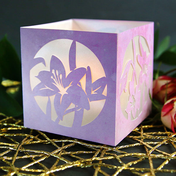 Lily Cube Lantern
