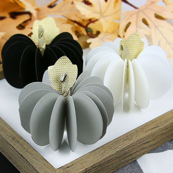3D Paper Pumpkin