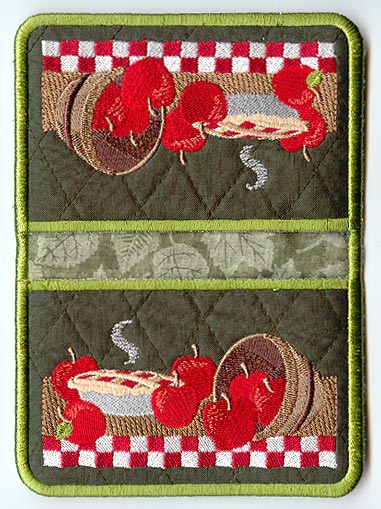 Piping Hot Apple Pie Pot Holder (In-the-Hoop)
